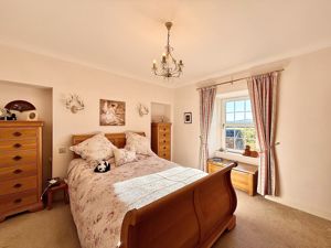 Photo 11- click for photo gallery